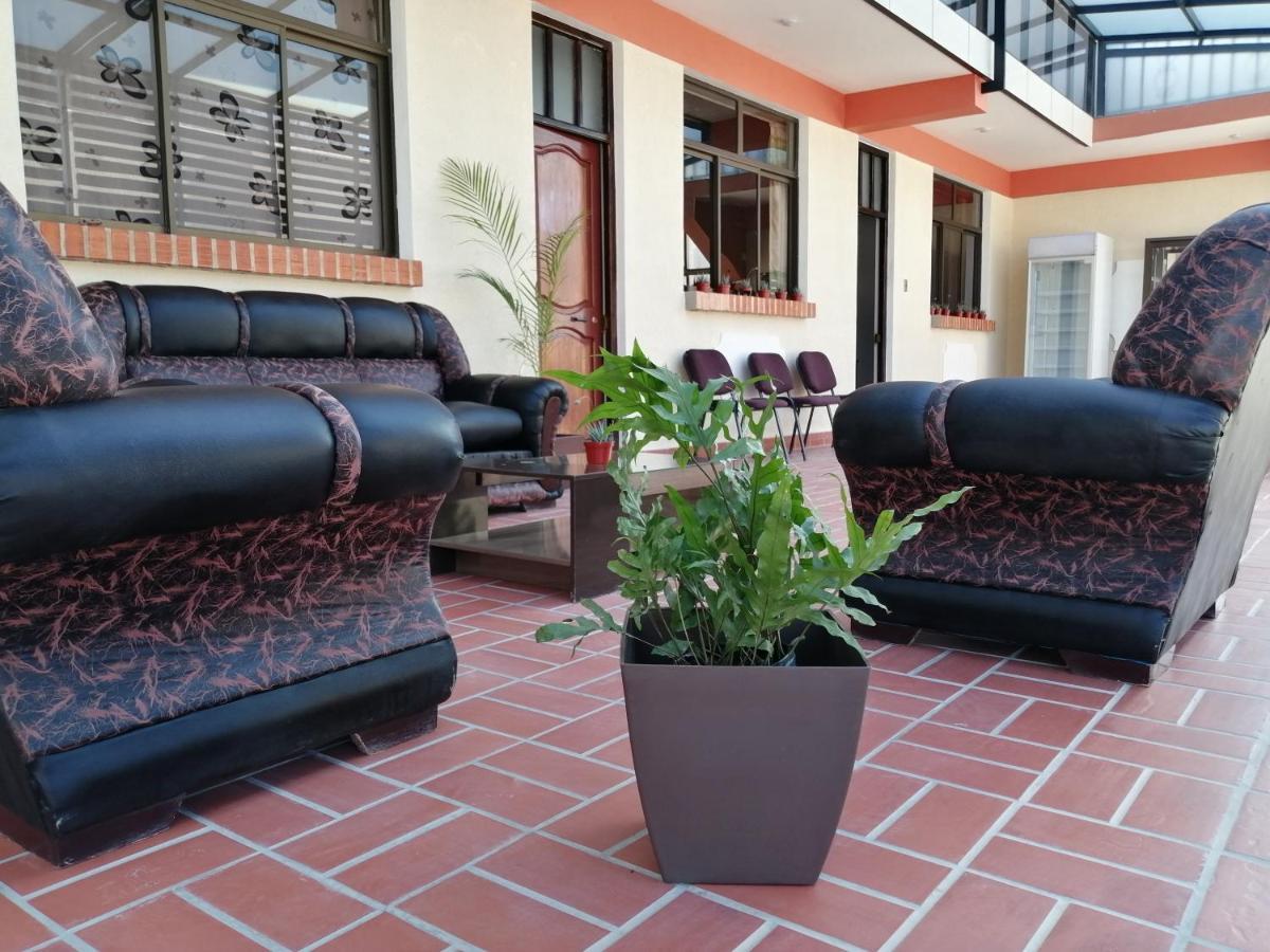 Hotel Cesare Uyuni Ngoại thất bức ảnh